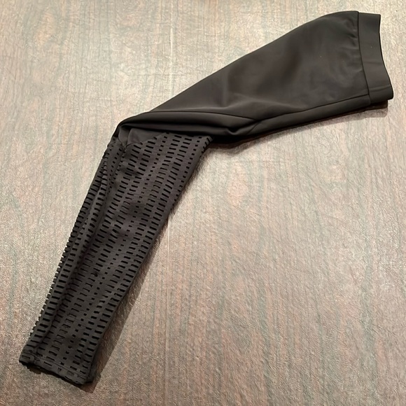 Material Girl Black Leggings - Picture 1 of 4